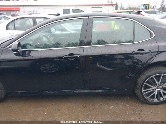 4T1F11BK1PU103731 Toyota Camry Xle Awd