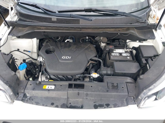 KIA Soul 2016 KNDJN2A26G7271180 Image 10