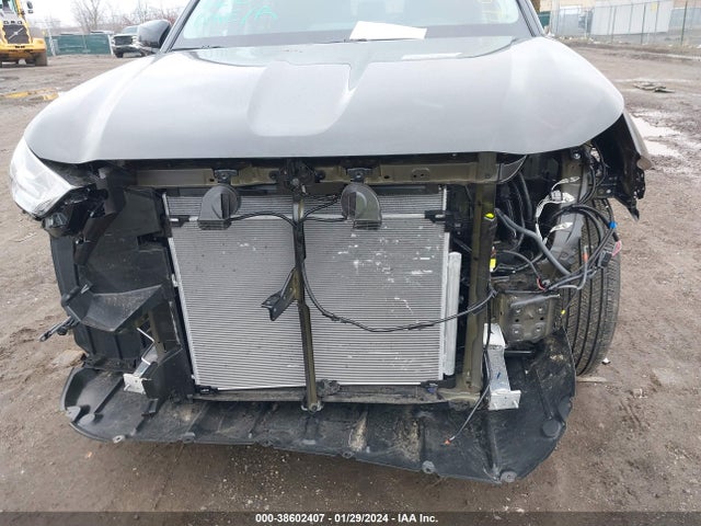 Toyota Highlander Limited 2023 5TDKDRBH2PS524973 Image 6