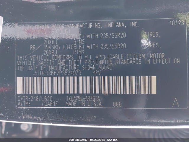 Toyota Highlander Limited 2023 5TDKDRBH2PS524973 Image 9