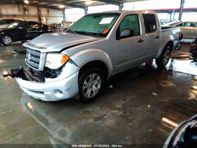 2011 SUZUKI EQUATOR SPORT VIN: 5Z61D0ER1BC432602