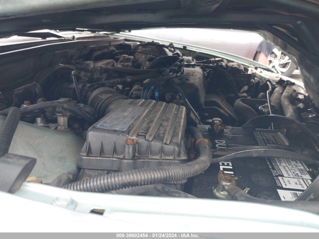 1992 HONDA ACCORD LX/EX VIN: JHMCB7652NC039891