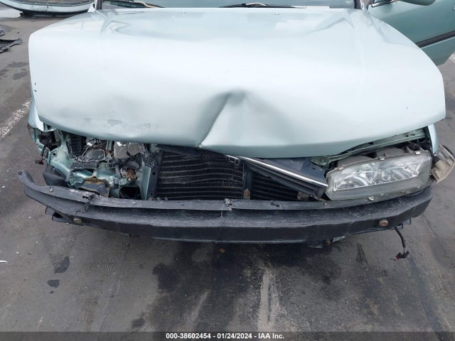 1992 HONDA ACCORD LX/EX VIN: JHMCB7652NC039891