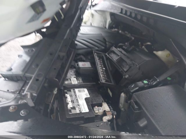 5XYPKDA54GG130068 KIA Sorento 3.3l Sx
