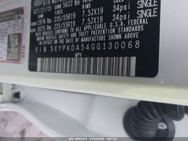5XYPKDA54GG130068 KIA Sorento 3.3l Sx