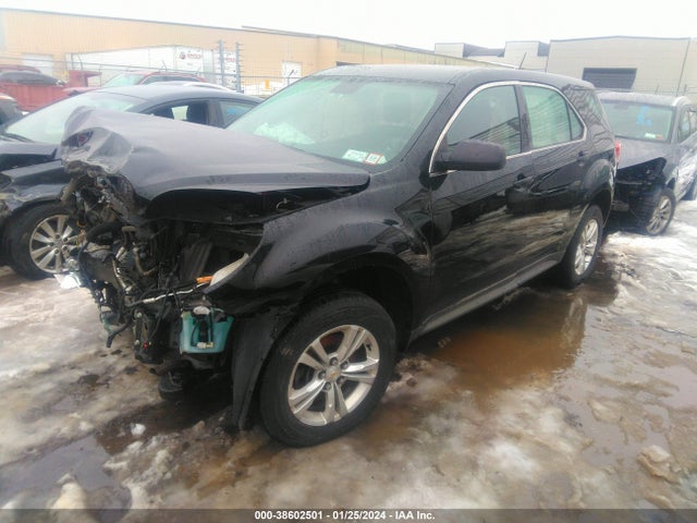 Chevrolet EQUINOX LS 2017 2GNALBEK8H1527812 Image 2