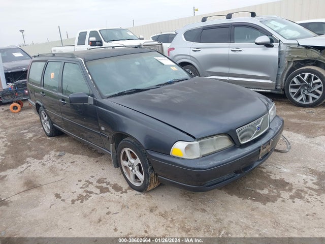1999 VOLVO V70 VIN: YV1LW55A4X2551390