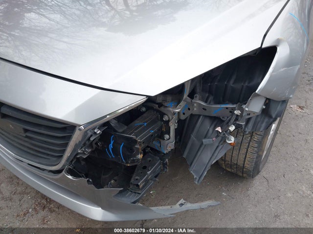 Mazda Mazda3 I Touring 2014 JM1BM1V72E1156261 Image 6