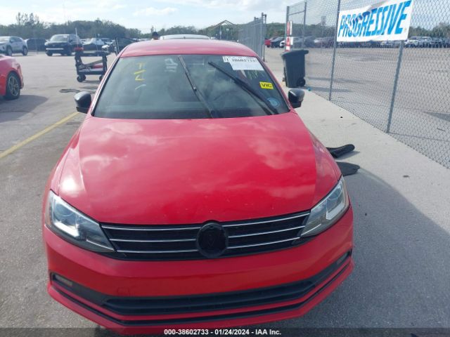 3VWD17AJ0GM322866 Volkswagen Jetta 1.8t Sport