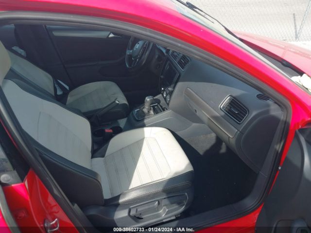 3VWD17AJ0GM322866 Volkswagen Jetta 1.8t Sport