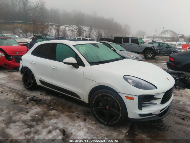 2021 PORSCHE MACAN WP1AB2A53MLB34492 Photo 0