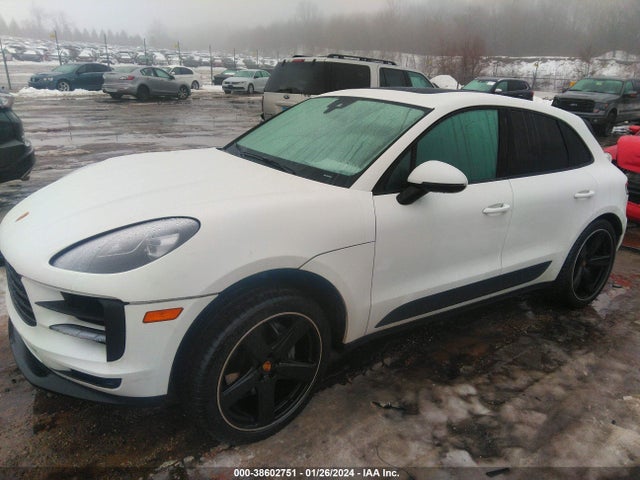 2021 PORSCHE MACAN WP1AB2A53MLB34492 Photo 1