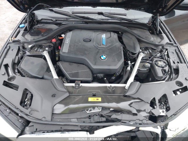 WBA13AG06PCN50168 BMW 530e