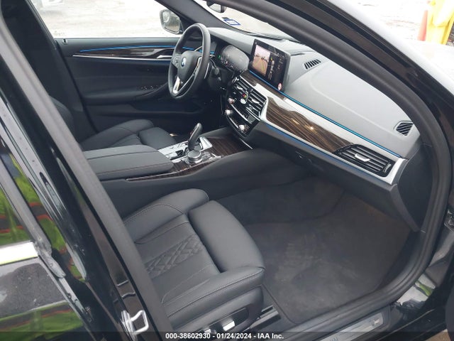 WBA13AG06PCN50168 BMW 530e