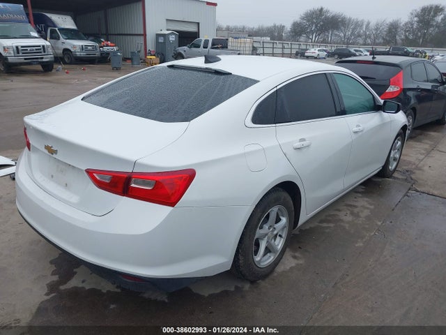 Chevrolet Malibu 1ls 2018 1G1ZB5ST0JF234863 Image 4