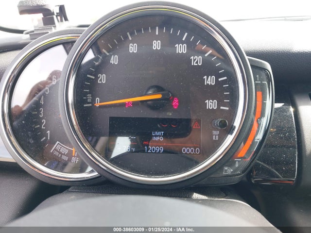 2021 MINI HARDTOP WMWXU7C07M2P10155 Photo 6
