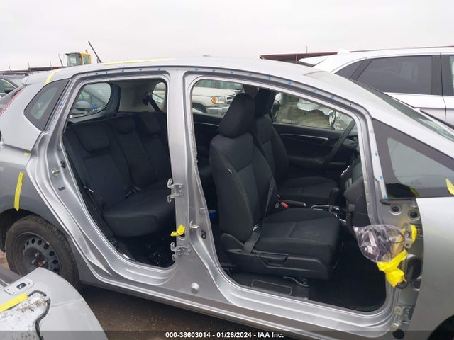 Honda FIT LX 2020 3HGGK5H40LM709897 Image 14