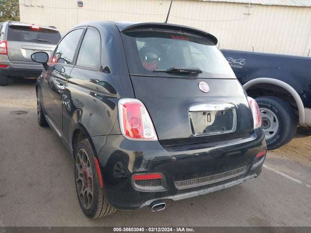 2013 FIAT 500 3C3CFFBRXDT697359 Photo 2