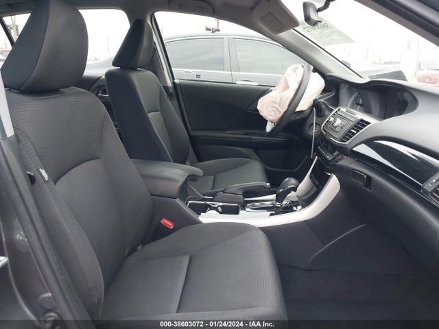 Honda ACCORD LX 2017 1HGCR2F30HA218866 Image 5