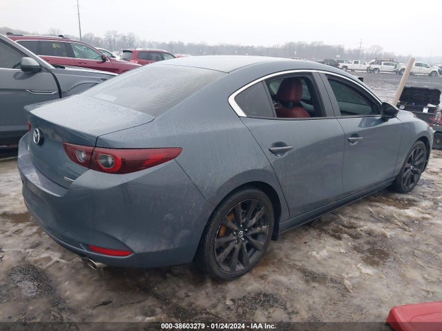 Mazda Mazda3 Carbon Edition 2022 3MZBPACLXNM309783 Image 4