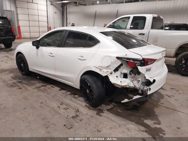 3MZBN1V36JM185766 Mazda Mazda3 Touring