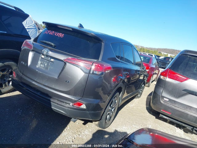 Toyota RAV4 LE 2018 JTMZFREV4JJ198754 Image 4