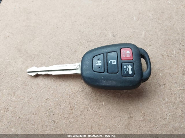 Toyota Corolla S 2015 5YFBURHE7FP271377 Image 11