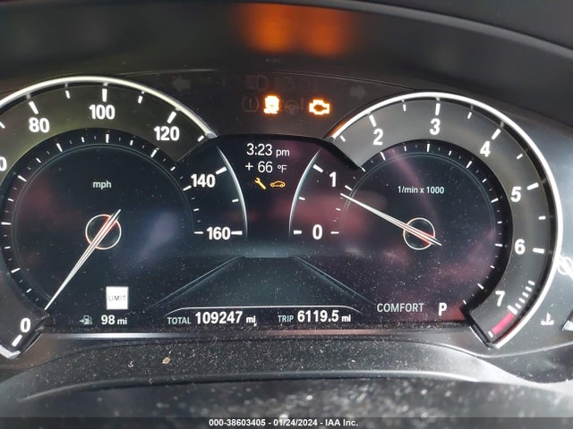 BMW 540i Xdrive 2017 WBAJE7C34HG889034 Image 16