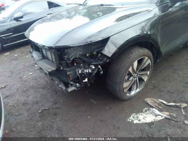 YV4L12UW9P2083475 Volvo Xc40 B5 Plus Dark Theme