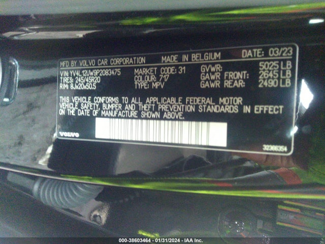 YV4L12UW9P2083475 Volvo Xc40 B5 Plus Dark Theme