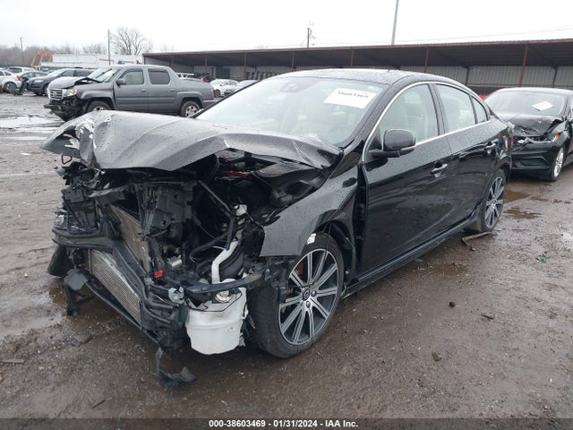 LYV612TM8GB097527 Volvo S60 Inscription T5 Platinum