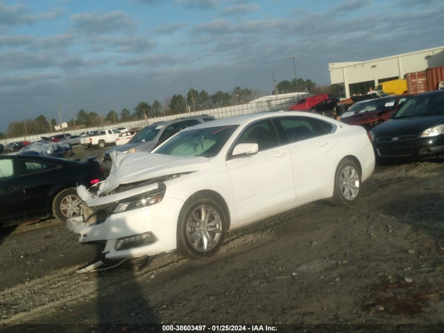 Chevrolet IMPALA 1LT 2018 2G1105S33J9177490 Image 2