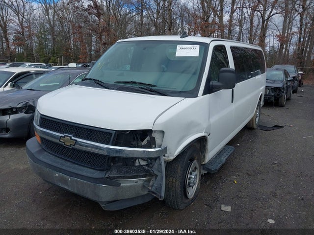 Chevrolet Express 3500 Lt 2017 1GAZGPFG9H1108664 Image 2