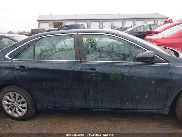 Toyota CAMRY LE 2016 4T4BF1FK7GR542576 Image 13