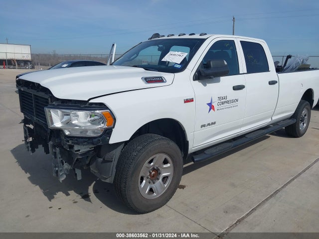 RAM 2500 Tradesman  4x4 8' Box 2021 3C6UR5HJ2MG608600 Image 2