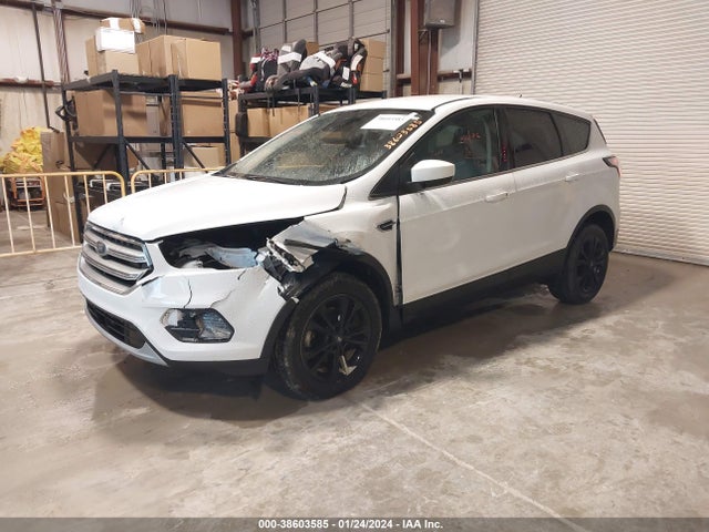2018 FORD ESCAPE SE VIN: 1FMCU0GD1JUD61172
