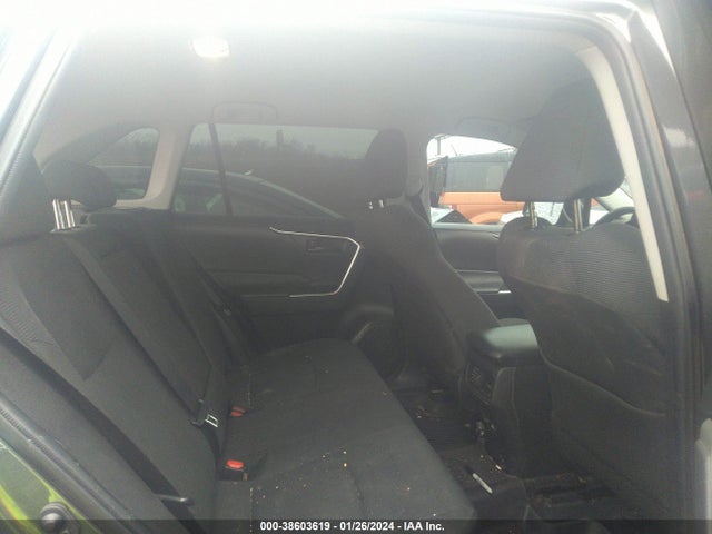 Toyota RAV4 LE 2022 2T3H1RFV8NC180078 Image 8