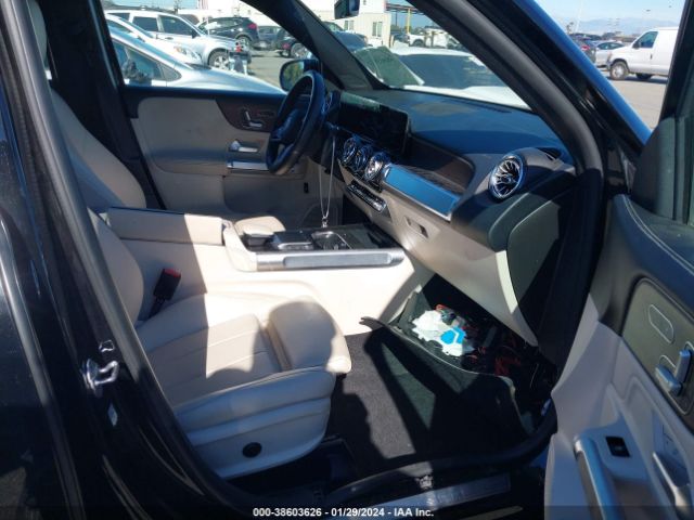 W1N4M4GB4MW153867 Mercedes-Benz GLB 250