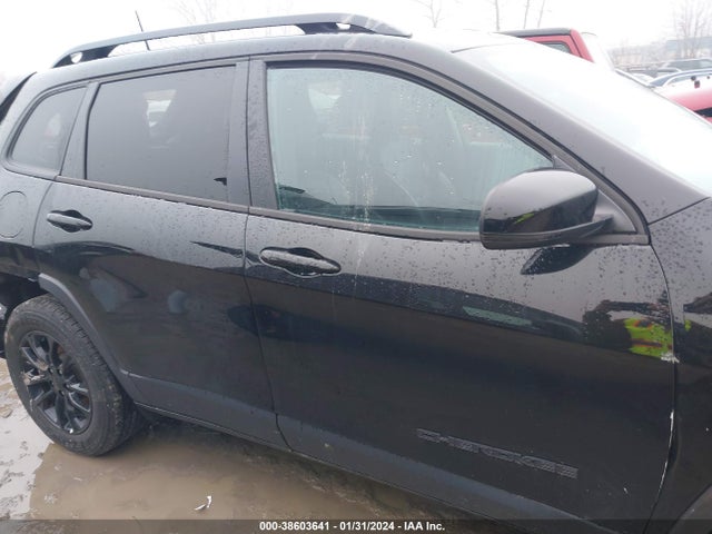1C4PJMMB3PD102734 Jeep Cherokee Altitude Lux 4x4