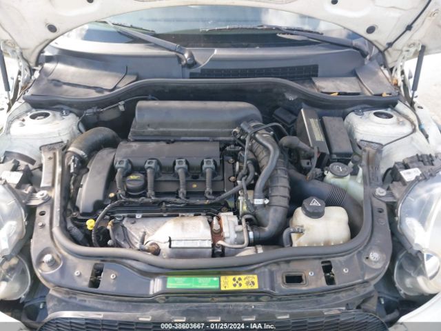 2010 MINI COOPER S CLUBMAN WMWMM3C51ATP94003 Photo 9