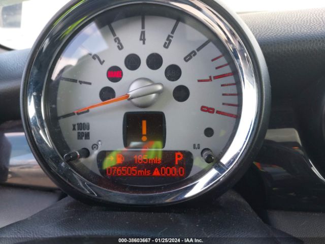 2010 MINI COOPER S CLUBMAN WMWMM3C51ATP94003 Photo 6