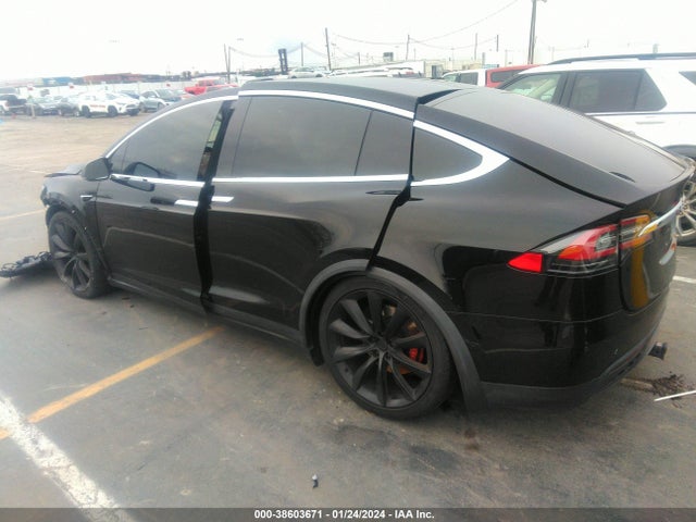 Tesla Model X P100d/performance 2019 5YJXCDE45KF186499 Image 3