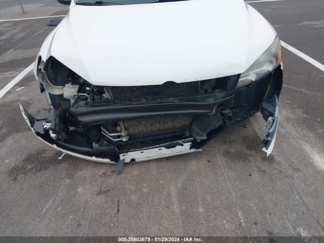 1VWBV7A34FC071685 Volkswagen Passat 2.0l Tdi Se