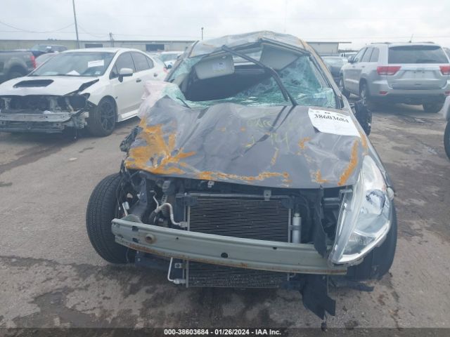 3N1CN7AP9FL885798 Nissan Versa 1.6 Sl