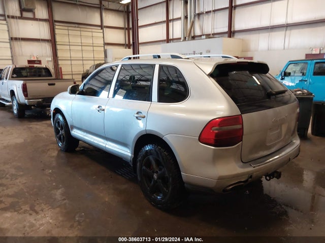 2008 PORSCHE CAYENNE WP1AB29P28LA43449 Photo 2