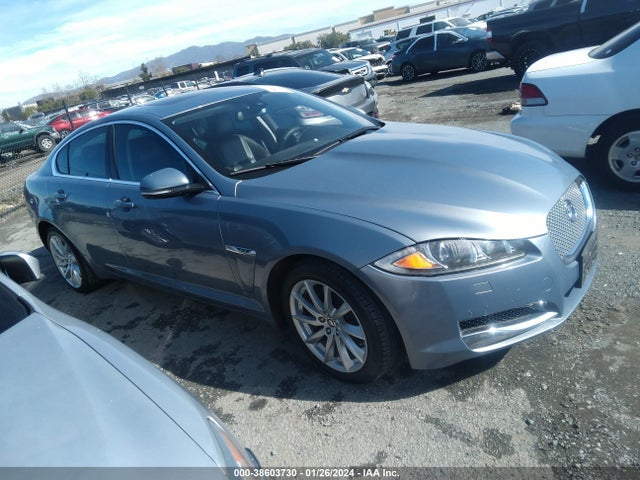 2013 JAGUAR XF SAJWA0ES0DPS93009 Photo 0