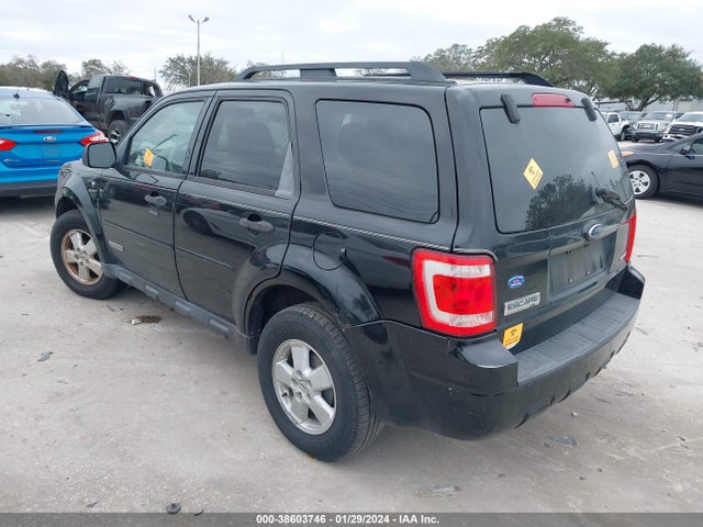 2008 FORD ESCAPE XLT VIN: 1FMCU93188KB98932