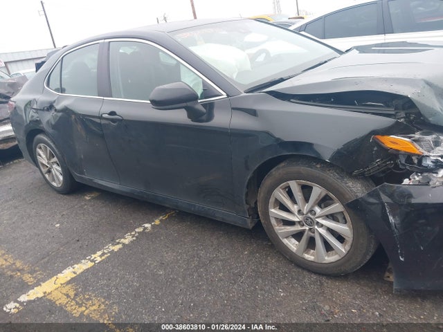 Toyota CAMRY LE 2022 4T1C11AK3NU648640 Image 13