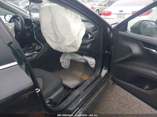 Toyota CAMRY LE 2022 4T1C11AK3NU648640 Image 5