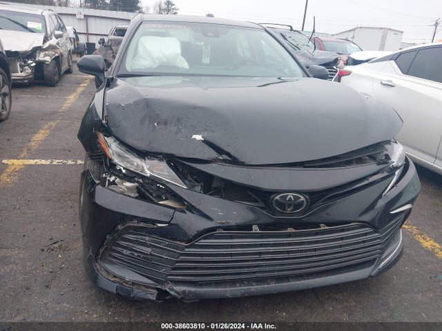 Toyota CAMRY LE 2022 4T1C11AK3NU648640 Image 6